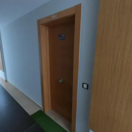 Apartment El Sonando/stylish/minutes From Swim Or Surf/well Equipped *