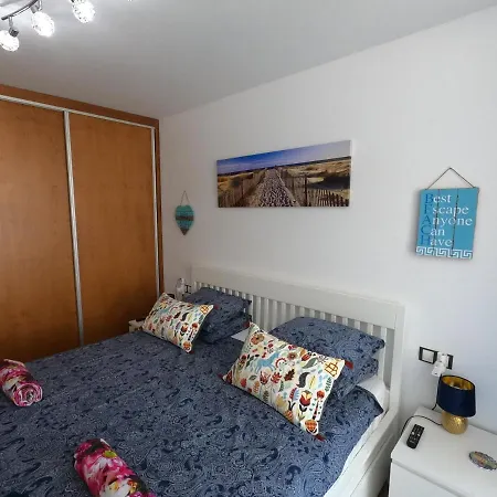 El Sonando/stylish/minutes From Swim Or Surf/well Equipped Apartment *