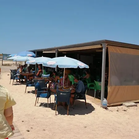 El Sonando/stylish/minutes From Swim Or Surf/well Equipped شقة